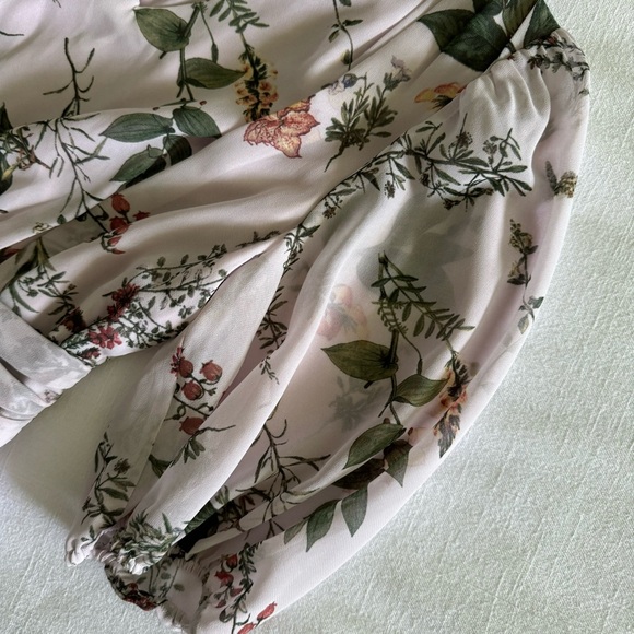 🌟NEW🌟Gal Meets Glam Phoebe floral puff sleeve chiffon Maxi Dress in blush - Picture 9 of 15